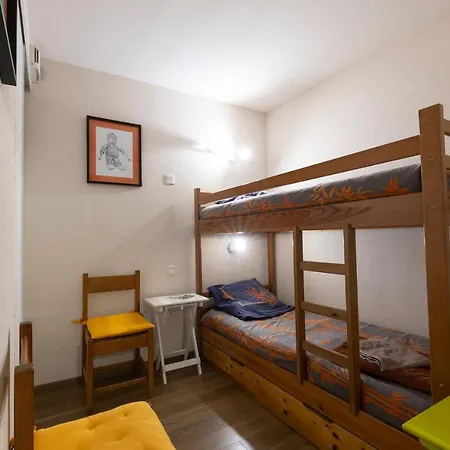 De 4 Chambres Avec Terrasse Amenagee Et Wifi A Sers Apartamento